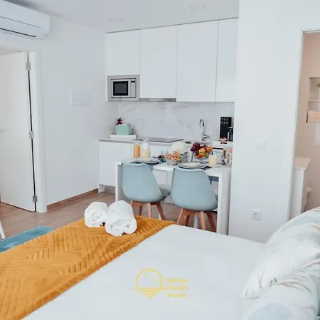 Casa de Férias Yellow Sweet Home - Beatriz